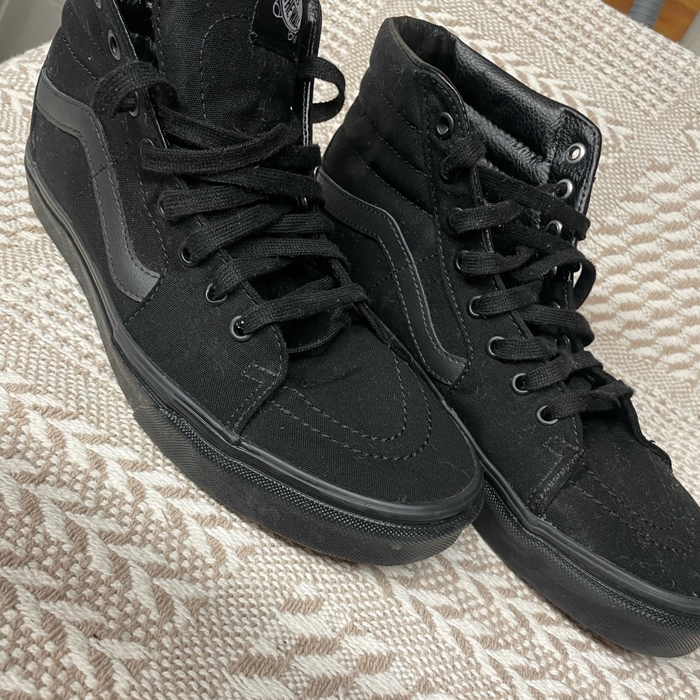 Mens high top vans, Black, Size 10.5